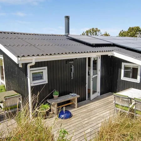 Prázdninový dům Julan - 600m From The Sea In Western Jutland By Interhome