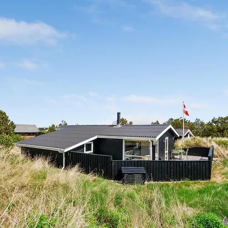 Prázdninový dům Julan - 600m From The Sea In Western Jutland By Interhome *
