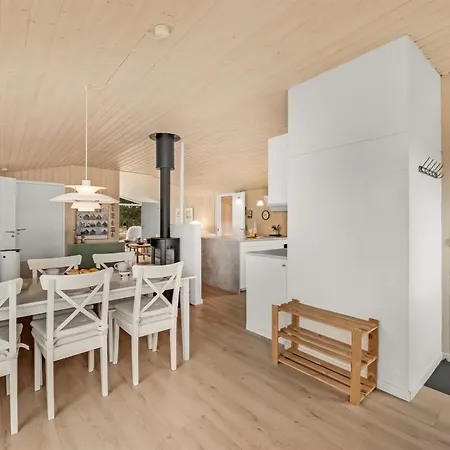 Feriehus Julan - 600m From The Sea By Interhome *